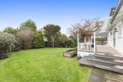 Photo of property in 14 Worsleys Road, Cracroft, Christchurch, 8025