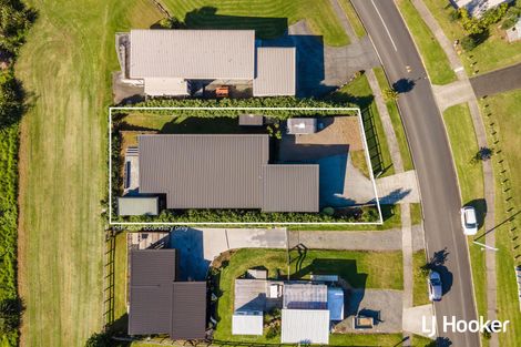 Photo of property in 4 Tohora View, Waihi Beach, 3611