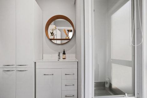 Photo of property in 1 Mount Avenue, Pauanui, Hikuai, 3579