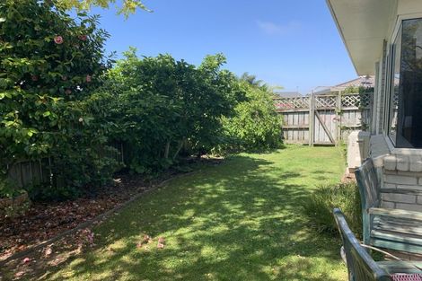 Photo of property in 90 Evans Road, Papamoa Beach, Papamoa, 3118