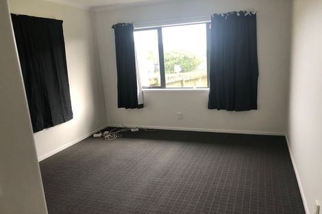 Photo of property in 3 Andrusha Place, Flat Bush, Auckland, 2019