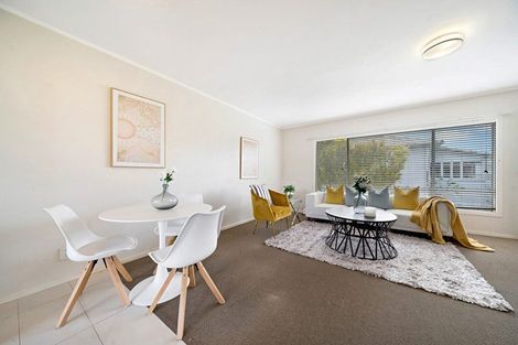 Photo of property in 8/736 Mount Eden Road, Mount Eden, Auckland, 1024
