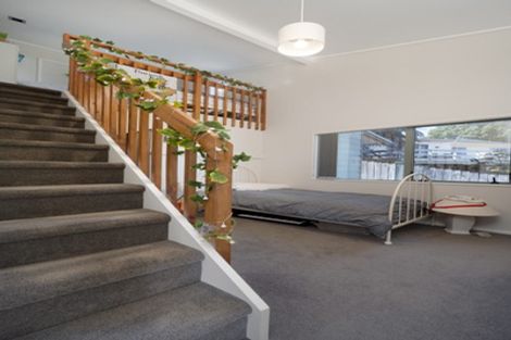 Photo of property in 2/24 Cranberry Place, Bucklands Beach, Auckland, 2012