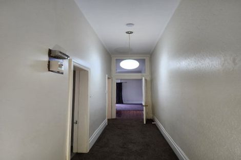 Photo of property in 32 Roy Street, Newtown, Wellington, 6021