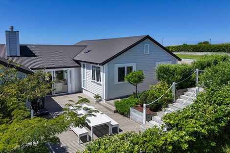 Photo of property in 98 Ahumoana Road, Okura Bush, Albany, 0794