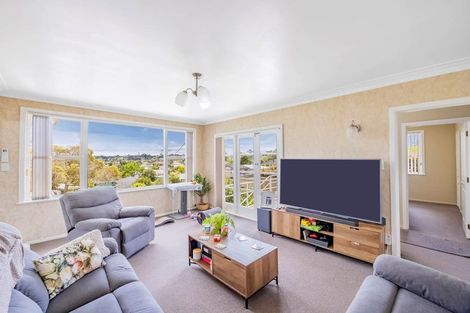 Photo of property in 6 William Souter Street, Forrest Hill, Auckland, 0620