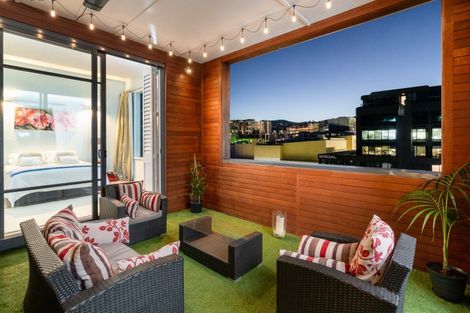 Photo of property in 5/5 Tory Street, Te Aro, Wellington, 6011