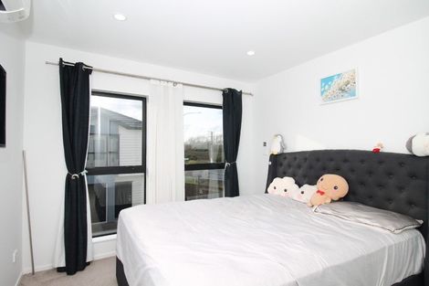 Photo of property in 12a Bliss Court, Takanini, 2110
