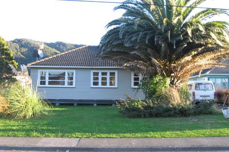 Photo of property in 49 Totara Street, Wainuiomata, Lower Hutt, 5014