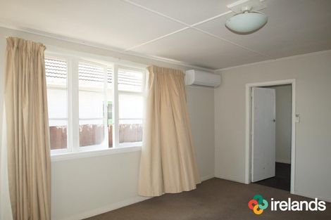 Photo of property in 9 Wilmot Street, Northcote, Christchurch, 8052