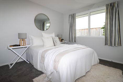 Photo of property in 28 Feist Street, Carterton, 5713