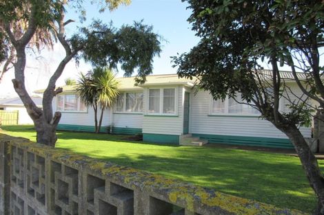 Photo of property in 26 Mcguire Street, Hawera, 4610