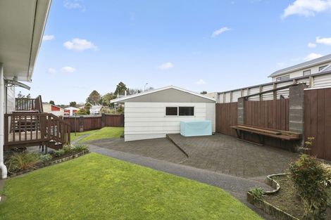 Photo of property in 14 Virginia Place, Whalers Gate, New Plymouth, 4310