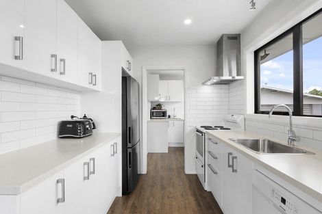 Photo of property in 1 Penelope Place, Casebrook, Christchurch, 8051