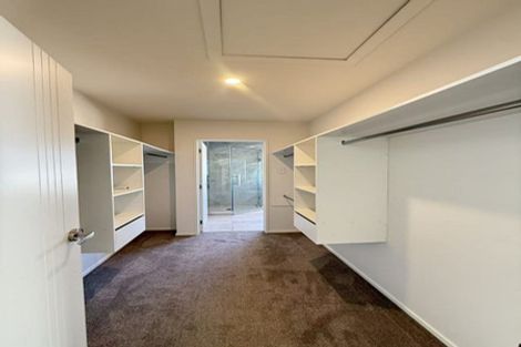 Photo of property in 142b Luckens Road, West Harbour, Auckland, 0618