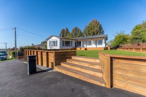 Photo of property in 1 Barker Street, Geraldine, 7930