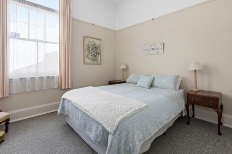 Photo of property in 11 Finnis Lane, Hospital Hill, Napier, 4110