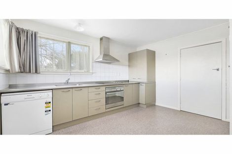 Photo of property in 31a Kirkwood Avenue, Upper Riccarton, Christchurch, 8041