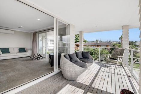 Photo of property in 15 Kawau View Road, Snells Beach, 0920