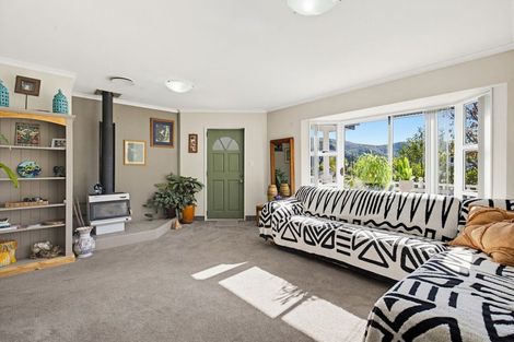Photo of property in 76 Moana View Road, Waikawa, Picton, 7220