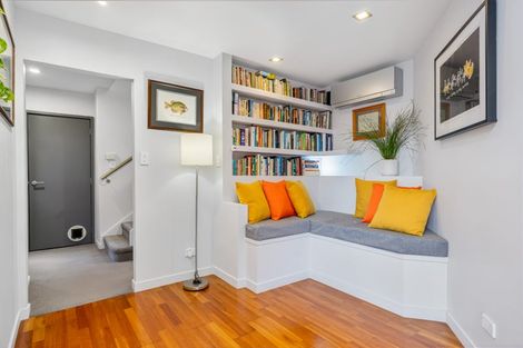 Photo of property in 86 Crestview Place, Browns Bay, Auckland, 0630