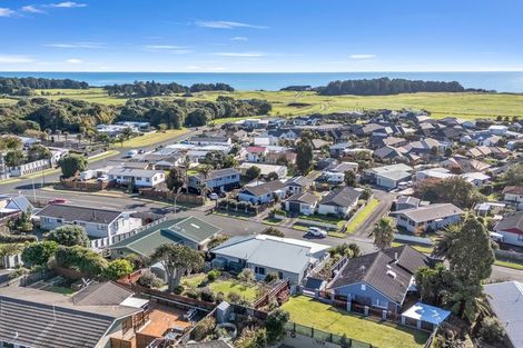 Photo of property in 45 Glamis Avenue, Bell Block, New Plymouth, 4312