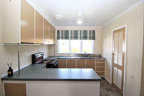 Photo of property in 15 Gladstone Street, Woodville, 4920