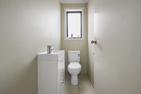 Photo of property in 8/202 Old Farm Road, Hamilton East, Hamilton, 3216