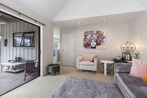 Photo of property in 2/24 Aramoana Avenue, Devonport, Auckland, 0624