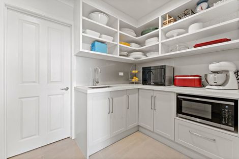 Photo of property in 586 Whitford Road, Whitford, Howick, 2571