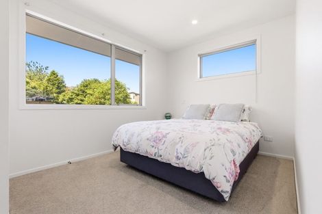 Photo of property in 15 Beachman Grove, Hilltop, Taupo, 3330