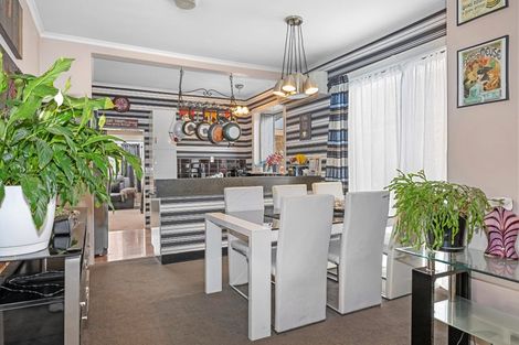 Photo of property in 72 Rhona Street, Linwood, Christchurch, 8062