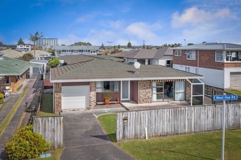 Photo of property in 10a West Hoe Road, Orewa, 0931