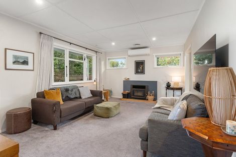 Photo of property in 77 Kent Street, Carterton, 5713