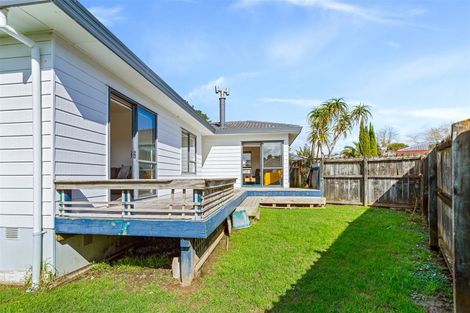 Photo of property in 106 Glen Road, Ranui, Auckland, 0612