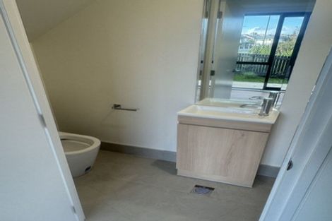 Photo of property in 44e Westgate Drive, Westgate, Auckland, 0614