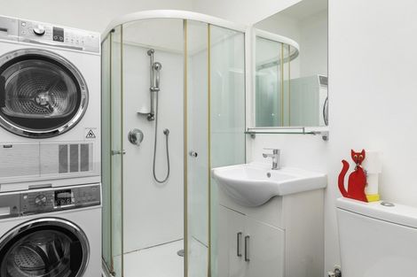 Photo of property in 7/41 Cuba Street, Petone, Lower Hutt, 5012