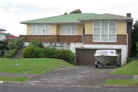 Photo of property in 6 Downsview Road, Pakuranga Heights, Auckland, 2010