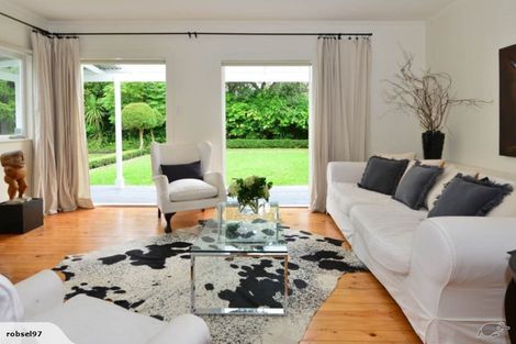 Photo of property in 56 Riverside Road, Orewa, 0931