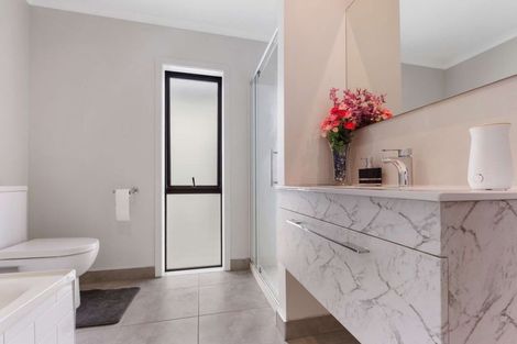 Photo of property in 36 Tennille Street, Flagstaff, Hamilton, 3210