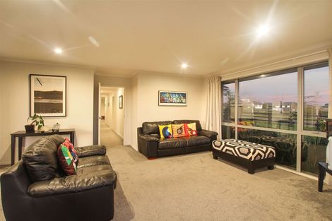 Photo of property in 1 Martingale Drive, Kingseat, Papakura, 2580