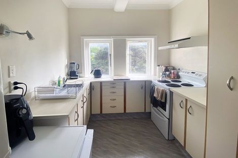 Photo of property in Ambassador Flats, 7 Maurice Terrace, Te Aro, Wellington, 6011