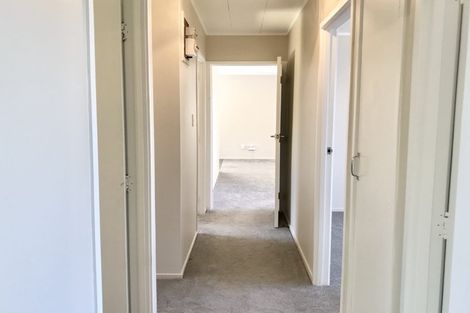 Photo of property in 5 Arde Place, Massey, Auckland, 0614