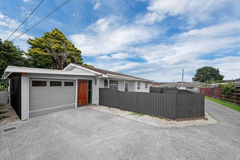 Photo of property in 2/10a Lupton Road, Manurewa, Auckland, 2102