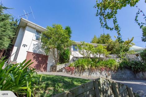 Photo of property in 18 Webb Road, Durie Hill, Whanganui, 4500