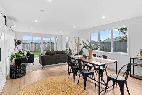 Photo of property in 21 Hereford Drive, Carterton, 5713