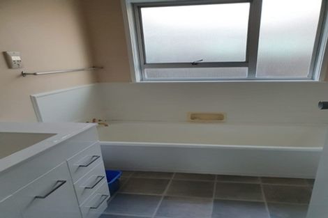 Photo of property in 9a Awatea Avenue, Paraparaumu, 5032