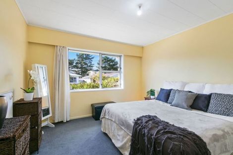 Photo of property in 7b Wetherby Grove, Wainuiomata, Lower Hutt, 5014
