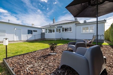 Photo of property in 15 Herbert Street, Waimate, 7924