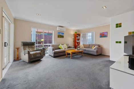 Photo of property in 129 Guys Road, East Tamaki, Auckland, 2013